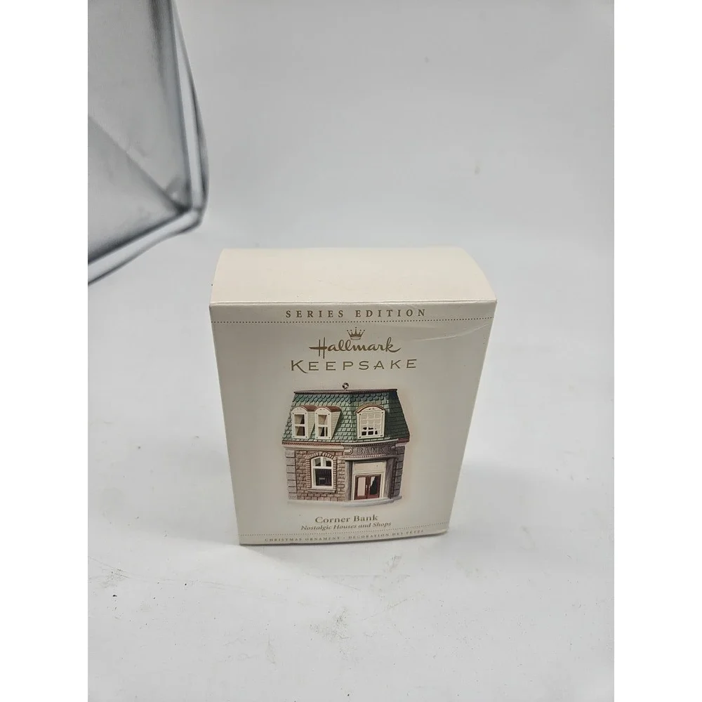 Hallmark Keepsake Series Edition Nostalgic Houses and Shops 'Corner Bank' (2006)